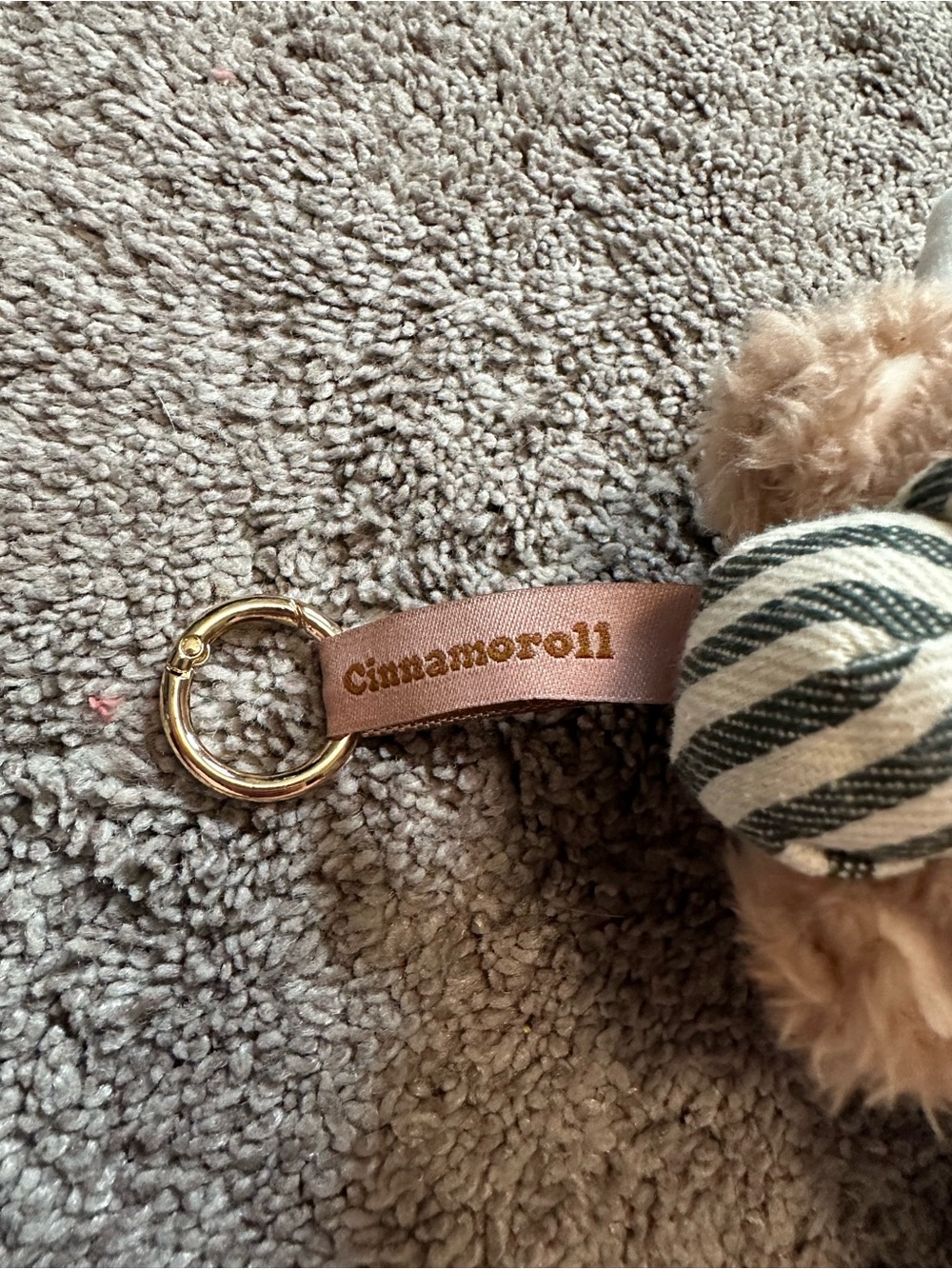 Afternoon Tea Vinyl Plush Keychain - Cinnamoroll - Picture 4 of 4